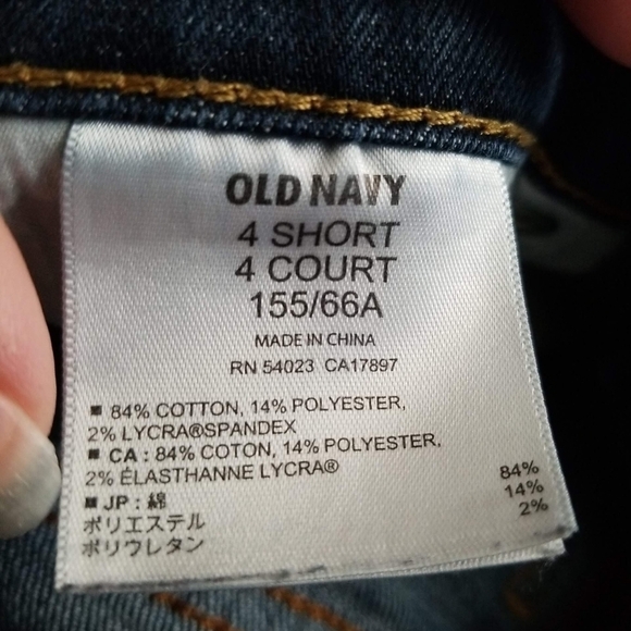 Old Navy Women's Cut Off Denim Shorts - Picture 5 of 12